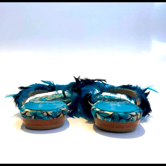 Sergio Rossi blue and black feather thong sandals Blue stones at toe - Picture 2 of 6